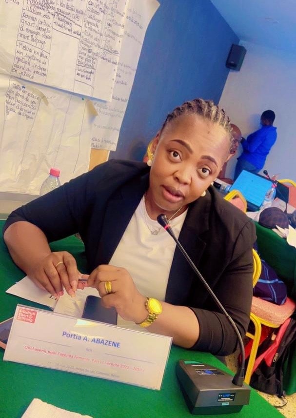 Portia  DEYA ABAZENE 