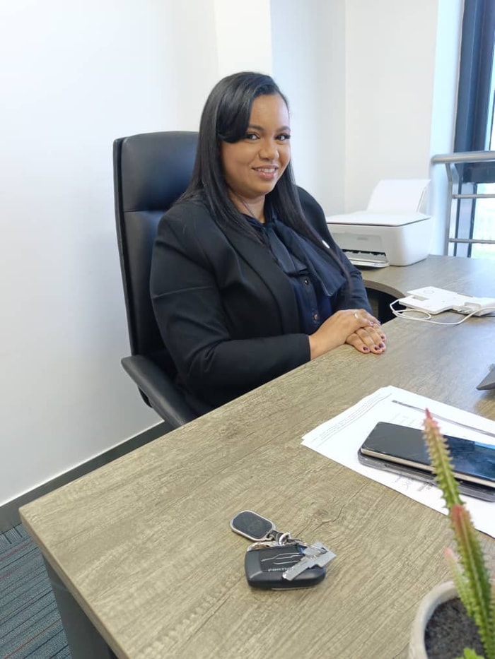 Sandrine Prisca EHOULA NIALABEKA 