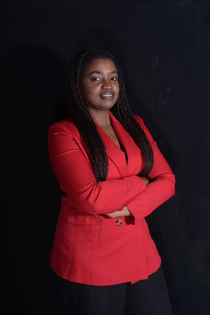 Viviane OKOUMA MBELLA TCHICHELLE